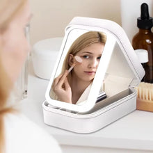 Lade das Bild in den Galerie-Viewer, Kosmetikbox mit LED-Spiegel | Ideal für unterwegs