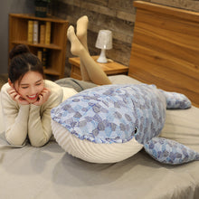 Lade das Bild in den Galerie-Viewer, XXL Wal Kuscheltier | Niedliche Kuschel Wale bis 110 cm - [product_type - selley.de
