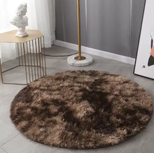 Lade das Bild in den Galerie-Viewer, Flauschiger runder Teppich | Fluffy Bubble Rug - selley.de
