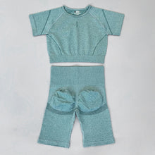 Lade das Bild in den Galerie-Viewer, Seamless Yoga Set für Damen | Leggings, Shorts und Top - [product_type - selley.de
