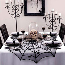 Lade das Bild in den Galerie-Viewer, Halloween Tischläufer aus Spitze - selley.de
