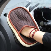 Lade das Bild in den Galerie-Viewer, Auto Wasch-Handschuh aus Cashmere Wolle - selley.de
