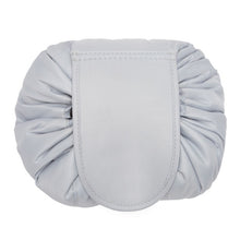 Lade das Bild in den Galerie-Viewer, Smarte Make-Up Tasche | Bekannt von TikTok, Instagram &amp; Youtube - [product_type - selley.de
