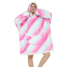 Lade das Bild in den Galerie-Viewer, Oversized Hoodie Decke mit Cartoon Designs | Die Kuscheldecke mit Ärmeln - selley.de
